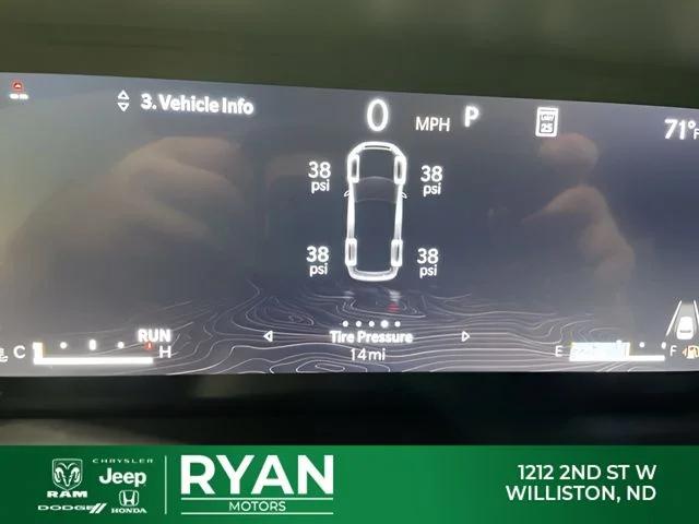 2026 Jeep Grand Cherokee Altitude 4x4