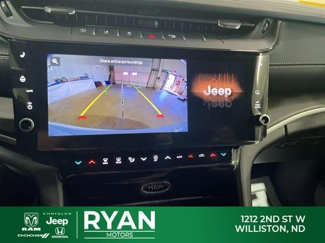 2026 Jeep Grand Cherokee Altitude 4x4