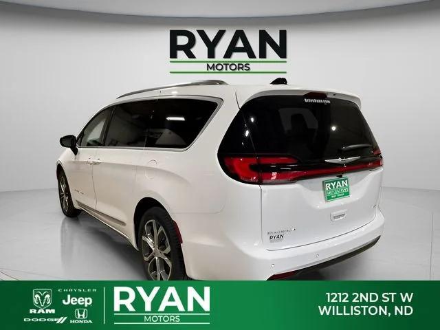 2026 Chrysler Pacifica Pinnacle AWD