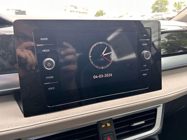 2026 Volkswagen Taos SE