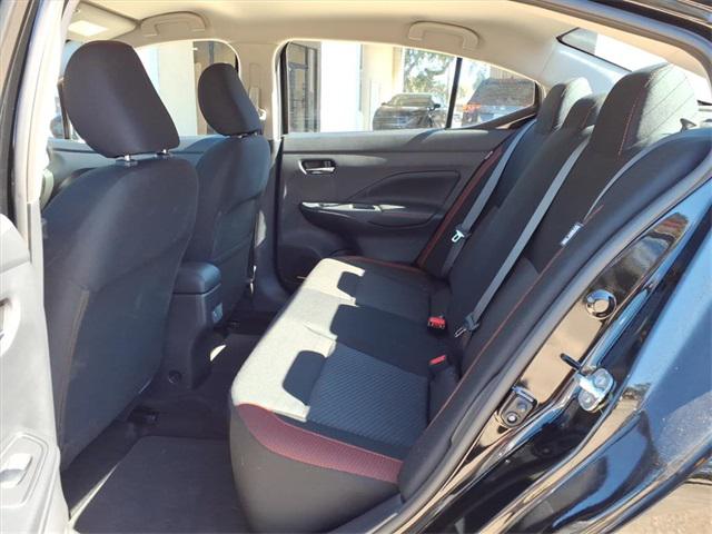 2025 Nissan Versa 1.6 SR