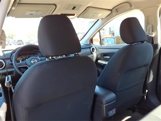 2025 Nissan Versa 1.6 SR