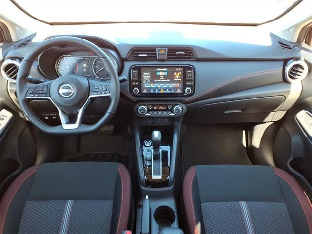 2025 Nissan Versa 1.6 SR