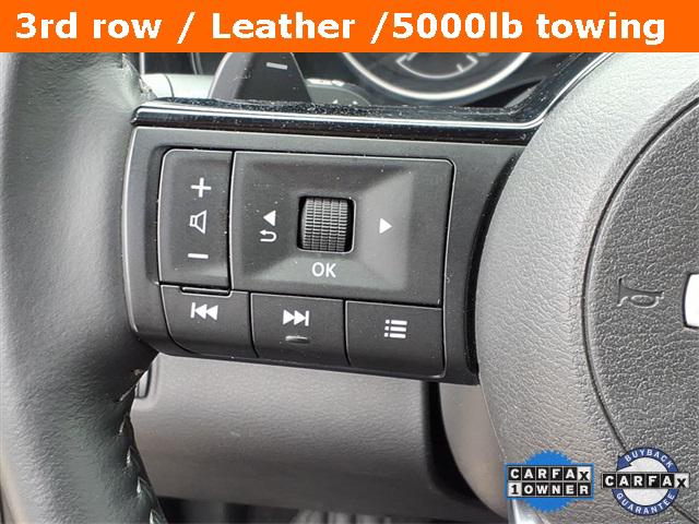 2025 Nissan Pathfinder SL FWD
