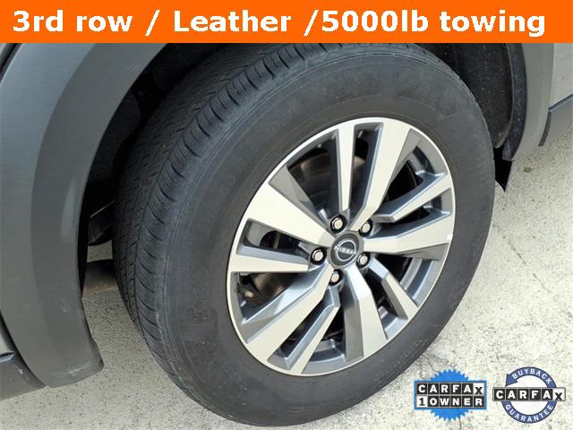 2025 Nissan Pathfinder SL FWD