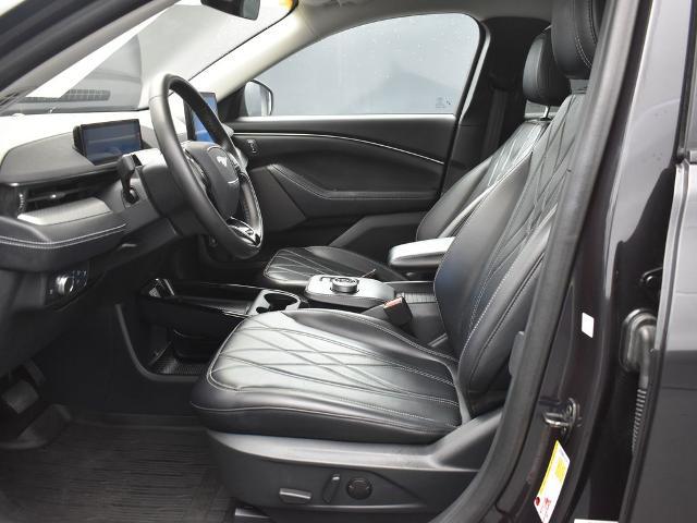 2022 Ford Mustang Mach-E California Route 1