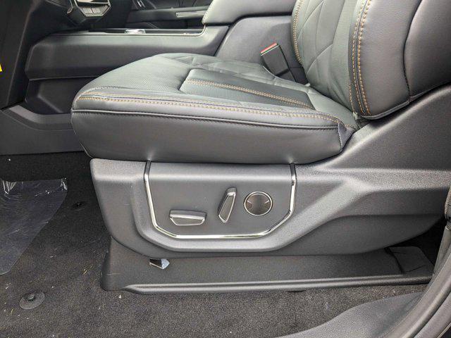 2024 Ford Expedition Platinum