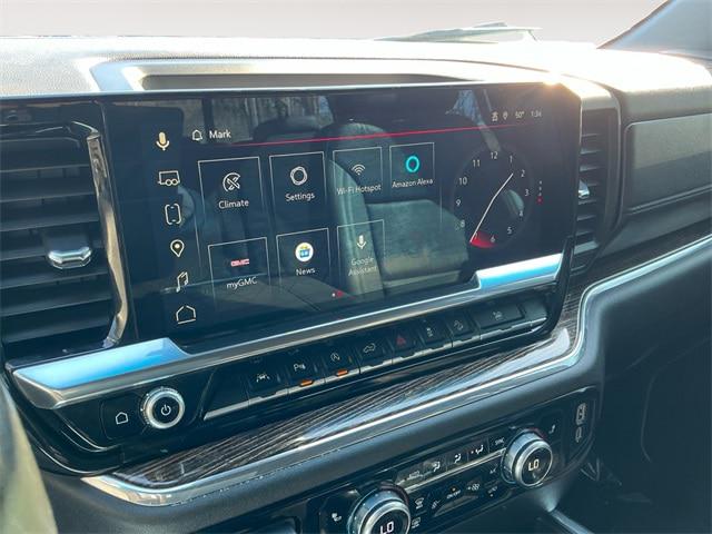 2024 GMC Sierra 1500 4WD Crew Cab Short Box Elevation with 3SB