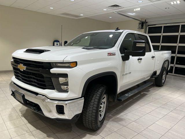 2024 Chevrolet Silverado 3500HD 4WD Crew Cab Long Bed Work Truck for sale in Comanche, TX