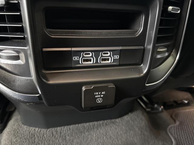 2024 Ram 1500 Laramie Crew Cab 4x4 5'7" Box