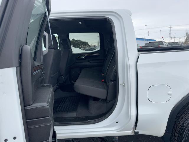 2024 GMC Sierra 1500 4WD Crew Cab Short Box Elevation with 3VL
