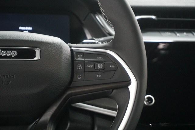 2026 Jeep Grand Cherokee Altitude 4x2