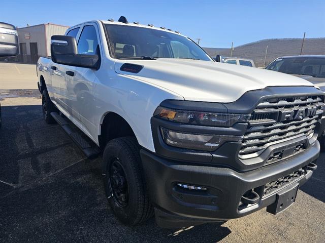 2026 RAM Ram 2500 RAM 2500 TRADESMAN CREW CAB 4X4 64 BOX