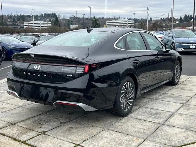 2026 Hyundai Sonata Hybrid SEL