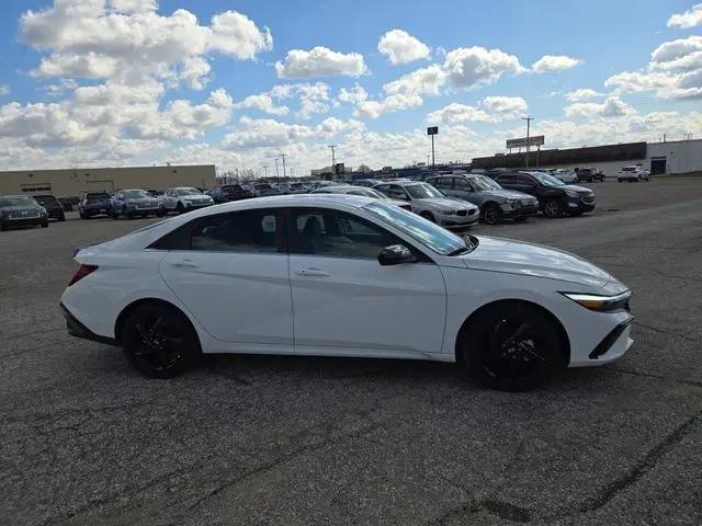 2026 Hyundai Elantra SEL Sport Premium