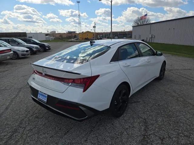 2026 Hyundai Elantra SEL Sport Premium