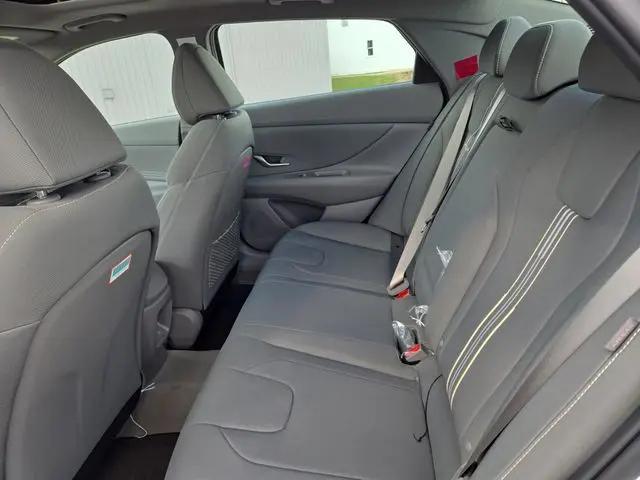 2026 Hyundai Elantra SEL Sport Premium