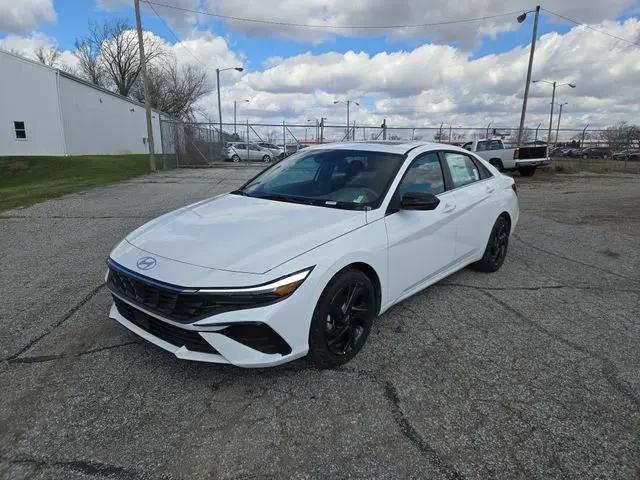 2026 Hyundai Elantra SEL Sport Premium