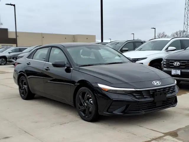 2026 Hyundai Elantra SEL Sport Premium for sale in Springfield, IL