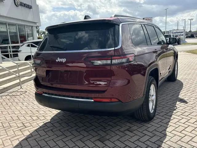 2026 Jeep Grand Cherokee L Laredo 4x2