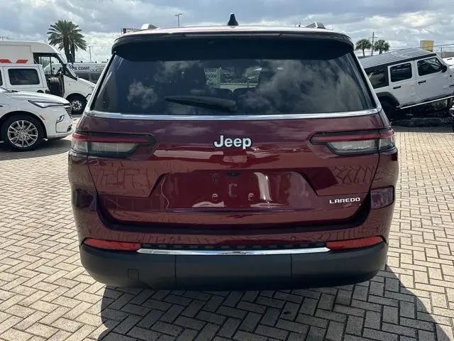 2026 Jeep Grand Cherokee L Laredo 4x2