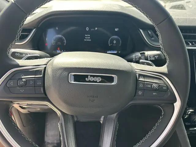 2026 Jeep Grand Cherokee L Laredo 4x2