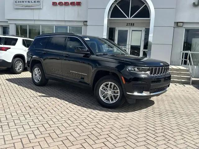 2026 Jeep Grand Cherokee L Laredo 4x2