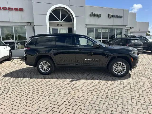 2026 Jeep Grand Cherokee L Laredo 4x2