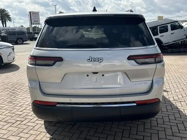2026 Jeep Grand Cherokee L Altitude 4x2