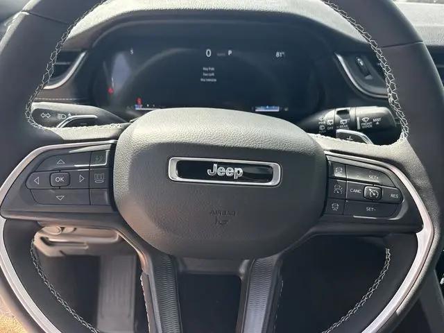 2026 Jeep Grand Cherokee L Altitude 4x2