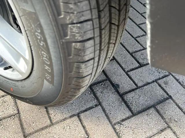 2026 Jeep Grand Cherokee Altitude 4x2