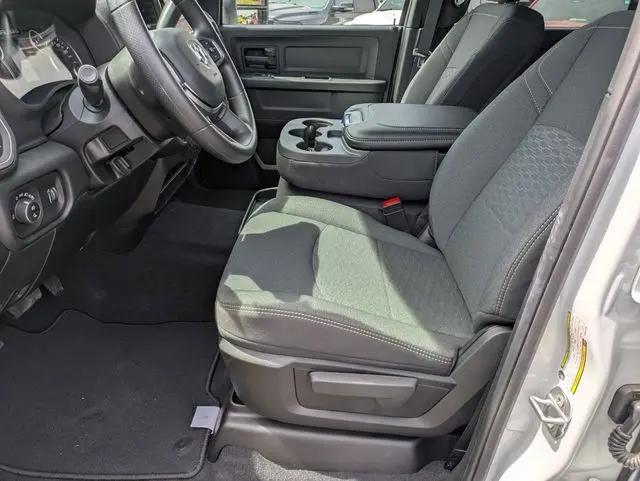 2026 Ram 3500 Tradesman Crew Cab 4x2 8' Box