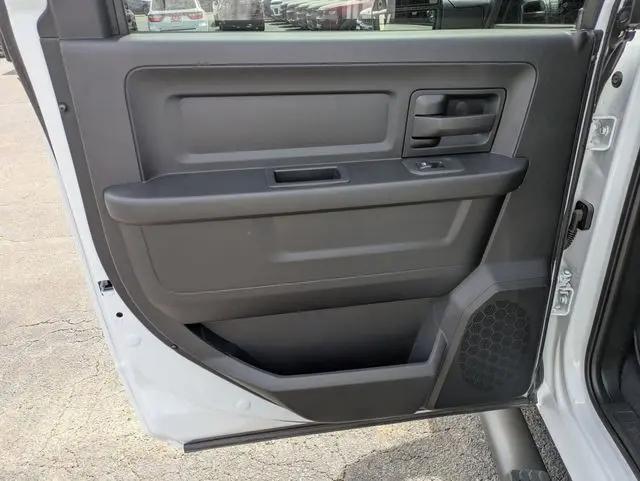 2026 Ram 3500 Tradesman Crew Cab 4x2 8' Box