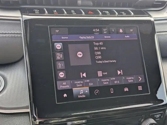 2026 Jeep Grand Cherokee L Laredo 4x2