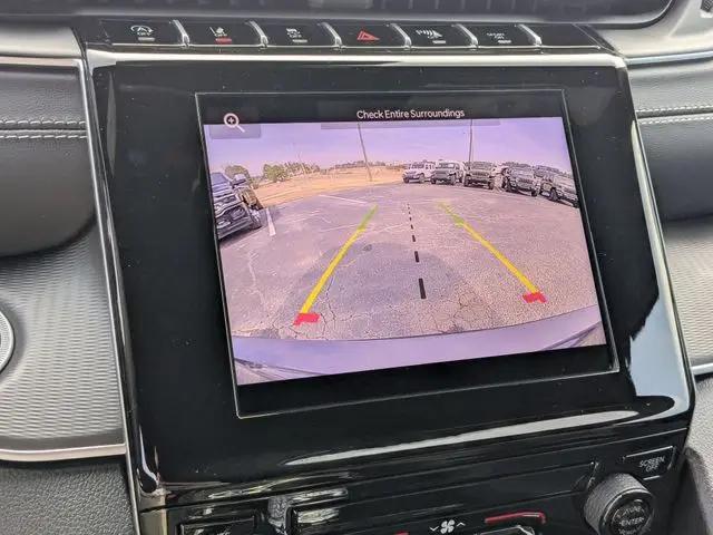 2026 Jeep Grand Cherokee L Laredo 4x2