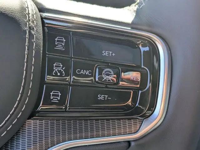 2026 Jeep Grand Wagoneer Summit Obsidian 4x4