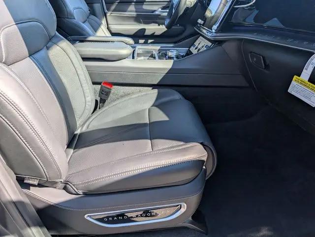 2026 Jeep Grand Wagoneer Summit Obsidian 4x4