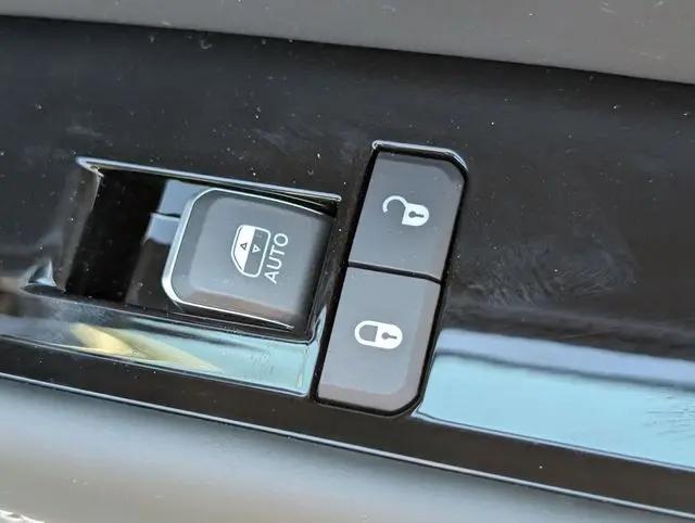 2026 Jeep Grand Wagoneer Summit Obsidian 4x4