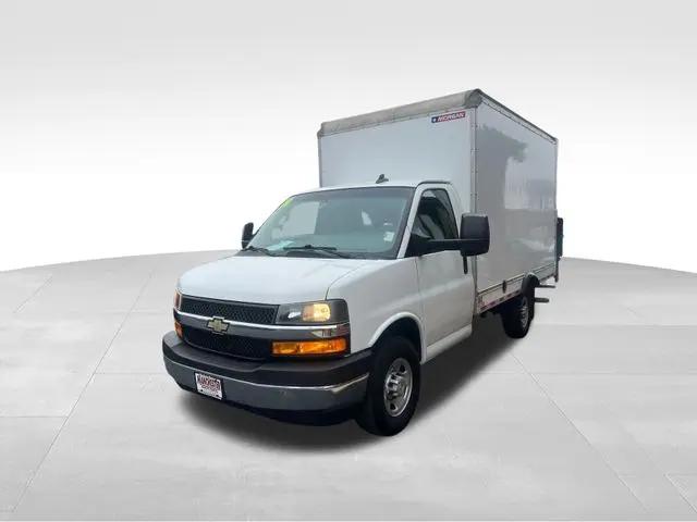 2020 Chevrolet Express Cutaway Work Van