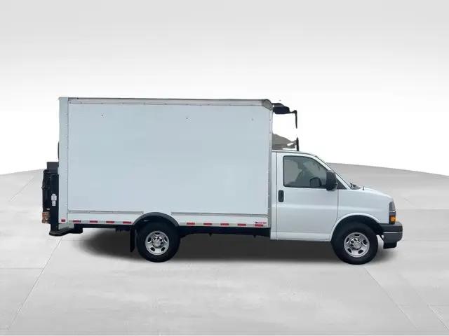 2020 Chevrolet Express Cutaway Work Van