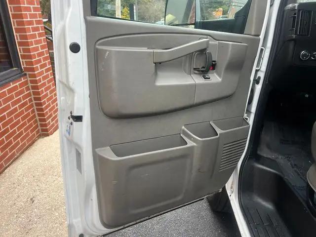 2020 Chevrolet Express Cutaway Work Van