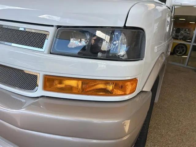 2026 Chevrolet Express Cargo Van 2500 Regular Wheelbase, WT, RWD