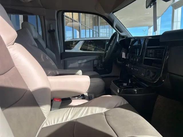 2026 Chevrolet Express Cargo Van 2500 Regular Wheelbase, WT, RWD
