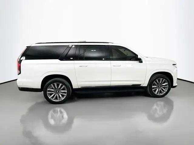 2023 Cadillac Escalade ESV 4WD Sport