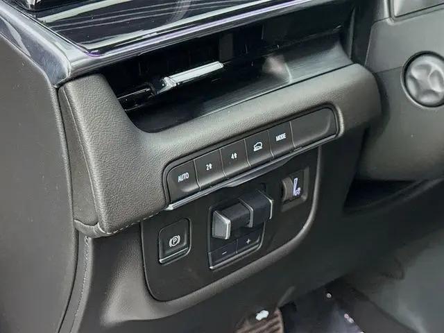 2023 Cadillac Escalade ESV 4WD Sport