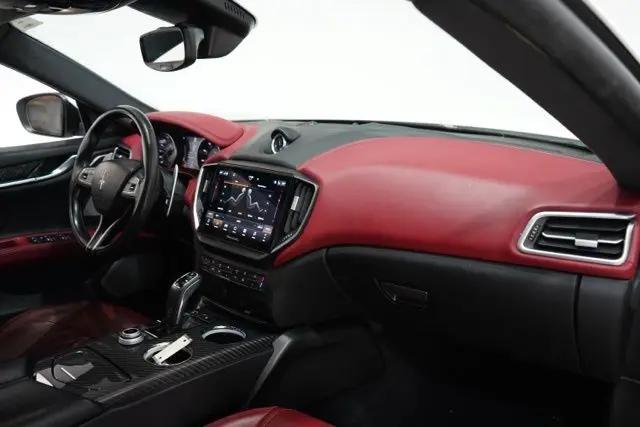 2022 Maserati Ghibli Trofeo
