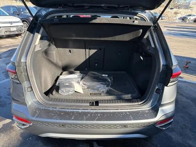 2026 Volkswagen Taos SEL
