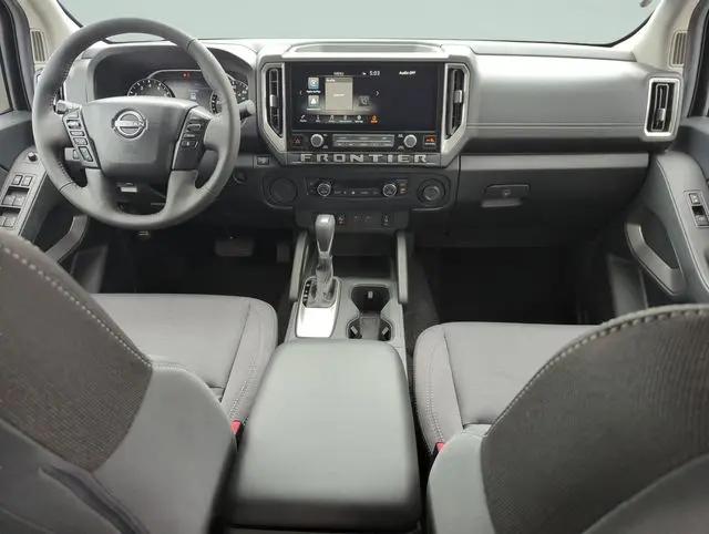 2026 Nissan Frontier Crew Cab SV 4x2