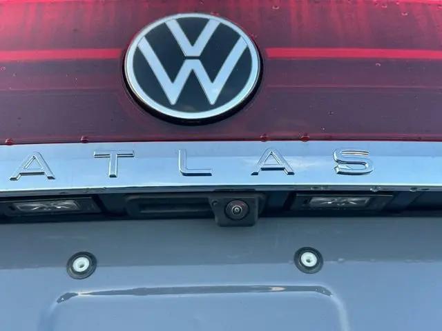 2026 Volkswagen Atlas Cross Sport SEL Premium R-Line