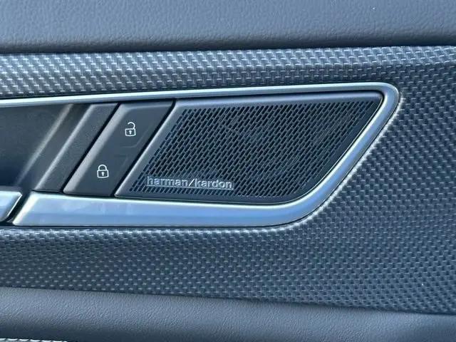 2026 Volkswagen Atlas Cross Sport SEL Premium R-Line